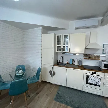 Mimi's Apartman